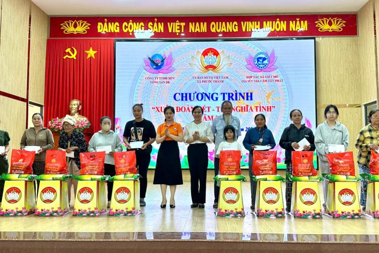 A Unifying Spring - A Soulful Tet